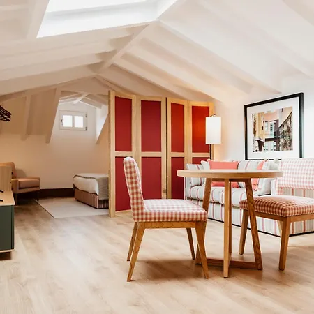 Belion House | Deluxe Attic 302 Διαμέρισμα Βιάνα ντο Καστέλο
